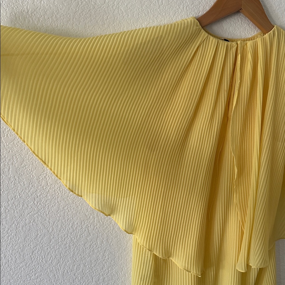 Zara Yellow Pleated Blouse - Picture 3 of 6